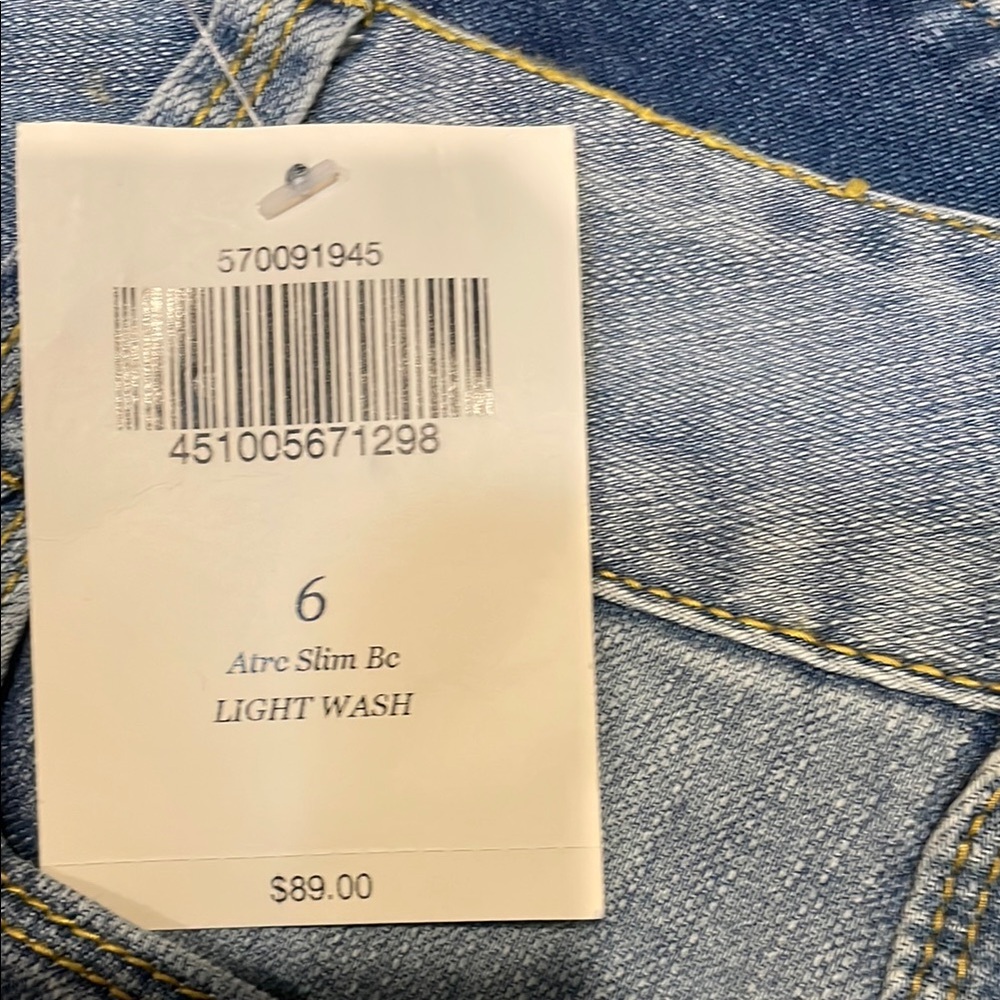 Boston Proper Women's Jeans - Light Blue - size 6 - New with tags